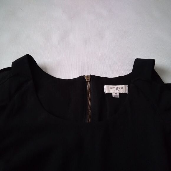Umgee Black Cold Shoulder Ruffle Sleeve Above Knee Shift Dress Women's Medium - Picture 5 of 13